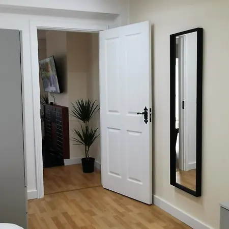 New Refurbished 2 Bedroom Detached House Limerick Junction